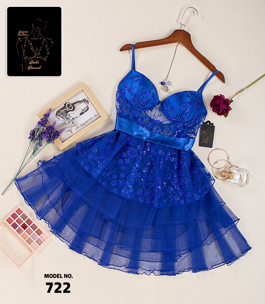 blue dress